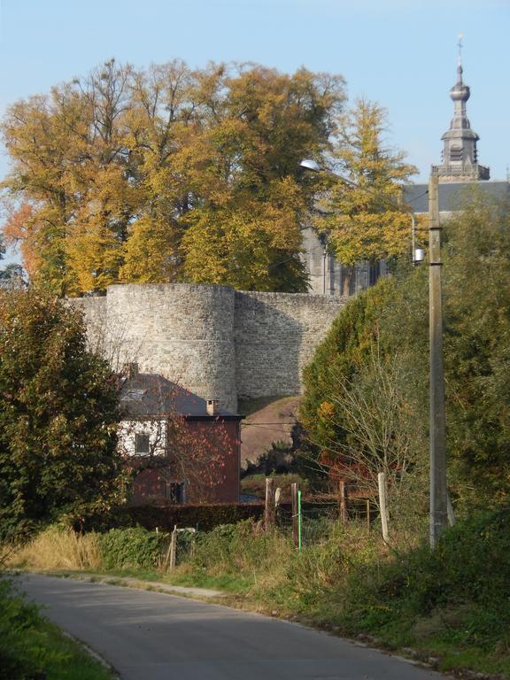 Hotel Les Remparts Binche Exterior foto